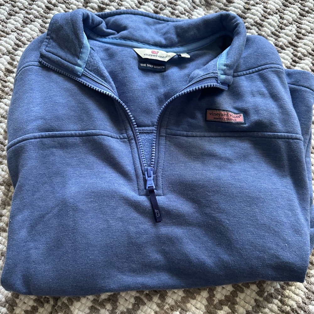 Vineyard vine zip up
